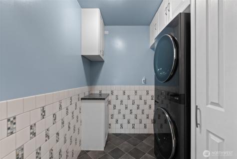 239 6th Street NE East Wenatchee WA 98802