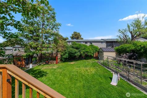 239 6th Street NE East Wenatchee WA 98802
