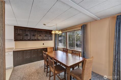 18425 NE 95th Street Redmond WA 98052