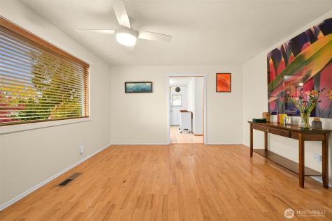 216 Colvin Place Mount Vernon WA 98274