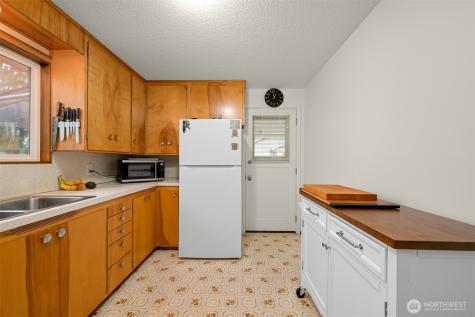 216 Colvin Place Mount Vernon WA 98274