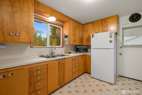 216 Colvin Place Mount Vernon WA 98274