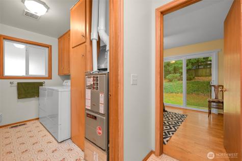 216 Colvin Place Mount Vernon WA 98274