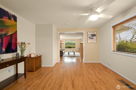 216 Colvin Place Mount Vernon WA 98274