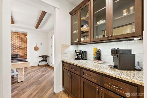 31408 SE Retreat Kanaskat Road Ravensdale WA 98051