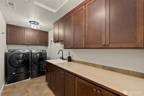 31408 SE Retreat Kanaskat Road Ravensdale WA 98051