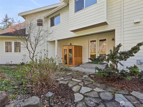 31408 SE Retreat Kanaskat Road Ravensdale WA 98051