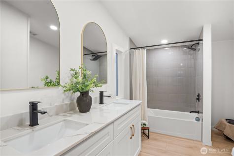 14306 Greenbelt Drive E Bonney Lake WA 98391