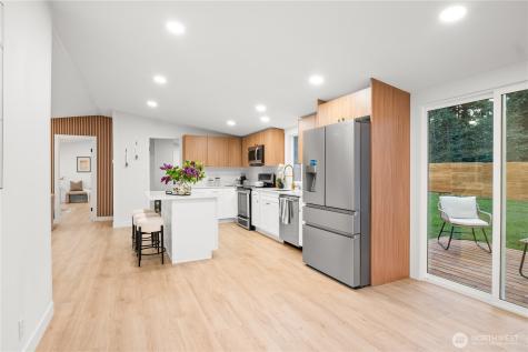 14306 Greenbelt Drive E Bonney Lake WA 98391