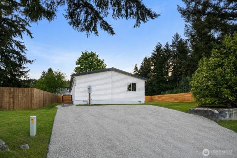 14306 Greenbelt Drive E Bonney Lake WA 98391