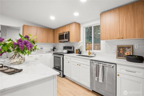 14306 Greenbelt Drive E Bonney Lake WA 98391