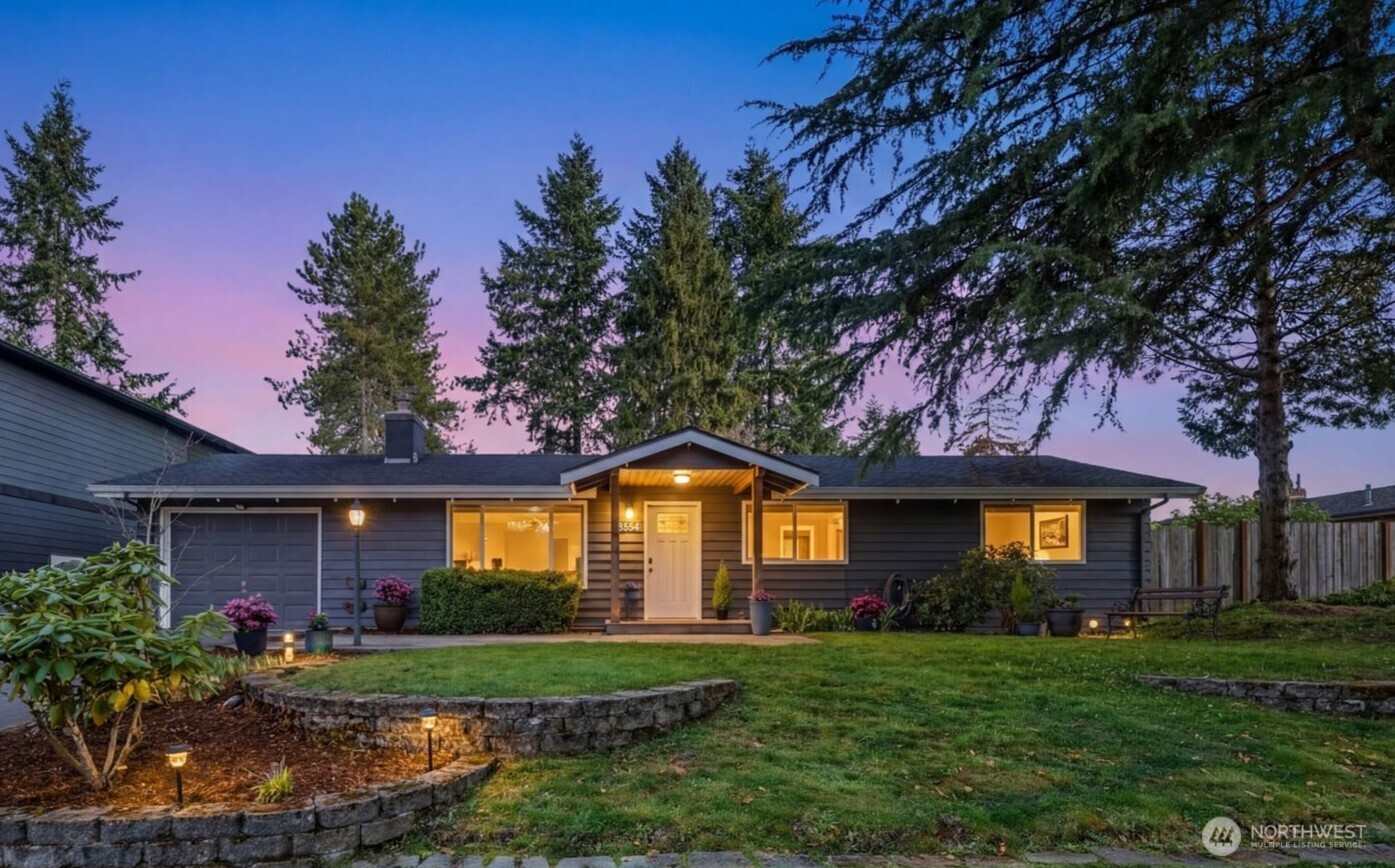 8554 NE 137th Place Kirkland WA 98034