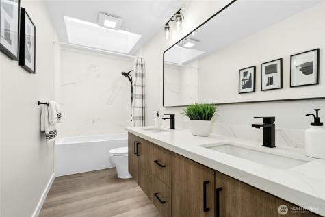 12837 197th Place NE Woodinville WA 98077