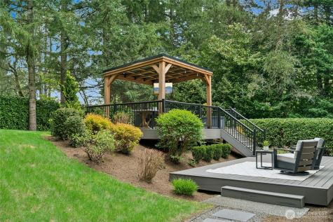 12837 197th Place NE Woodinville WA 98077