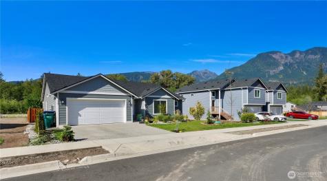 1523 Alder Gold Bar WA 98251