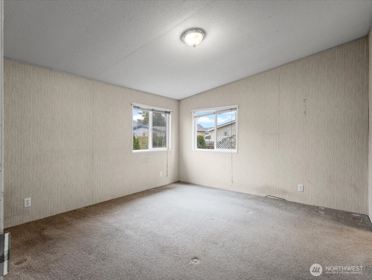 53 Heritage Boulevard Longview WA 98632