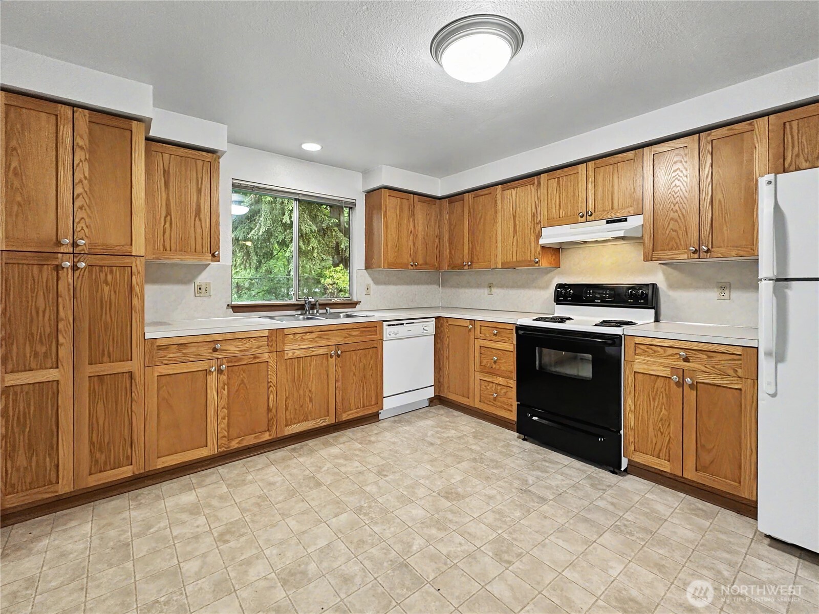 1712 Olympia Avenue SE Renton WA 98058