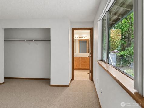 1712 Olympia Avenue SE Renton WA 98058