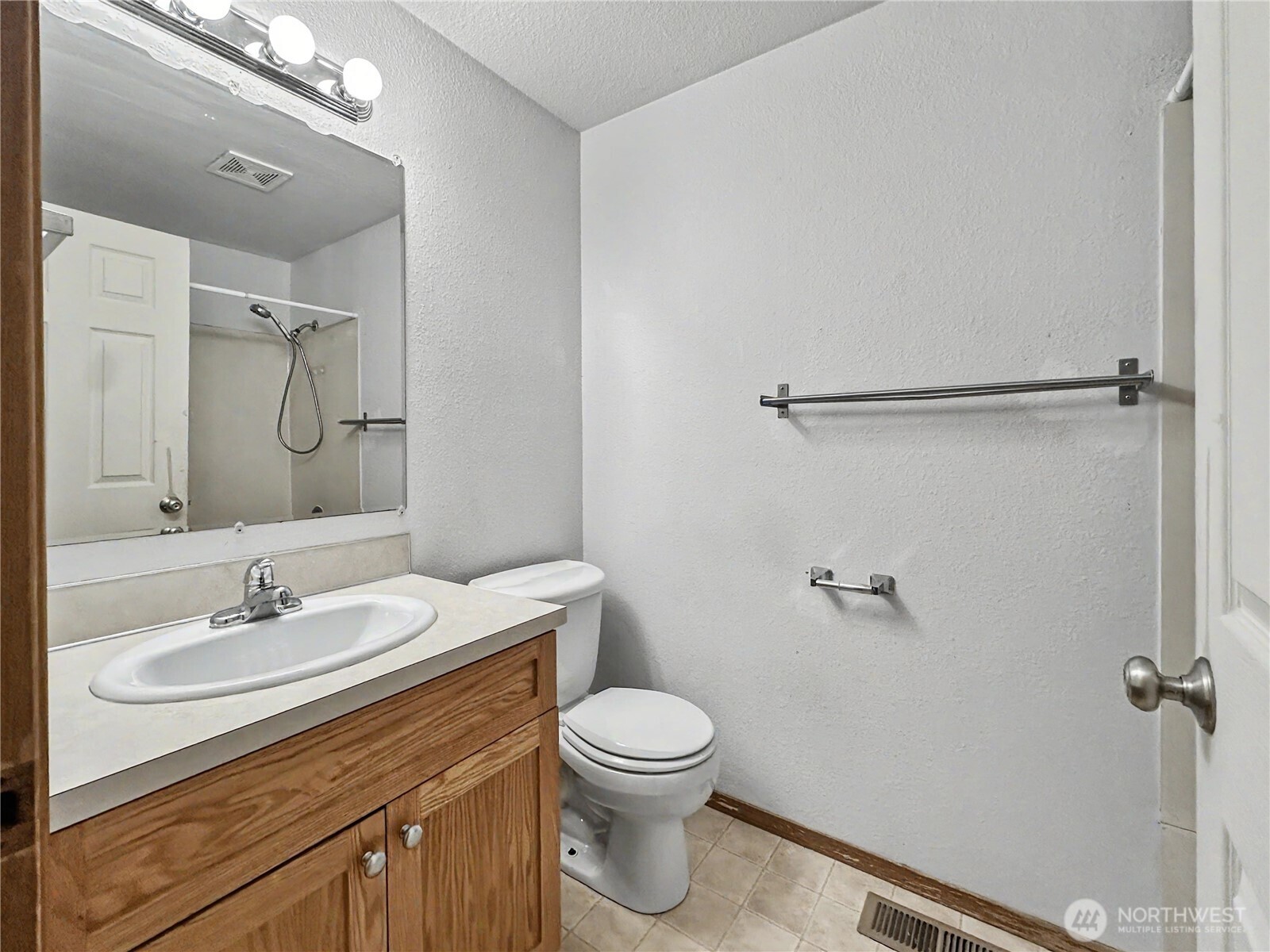 1712 Olympia Avenue SE Renton WA 98058
