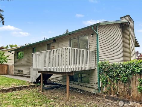 1712 Olympia Avenue SE Renton WA 98058