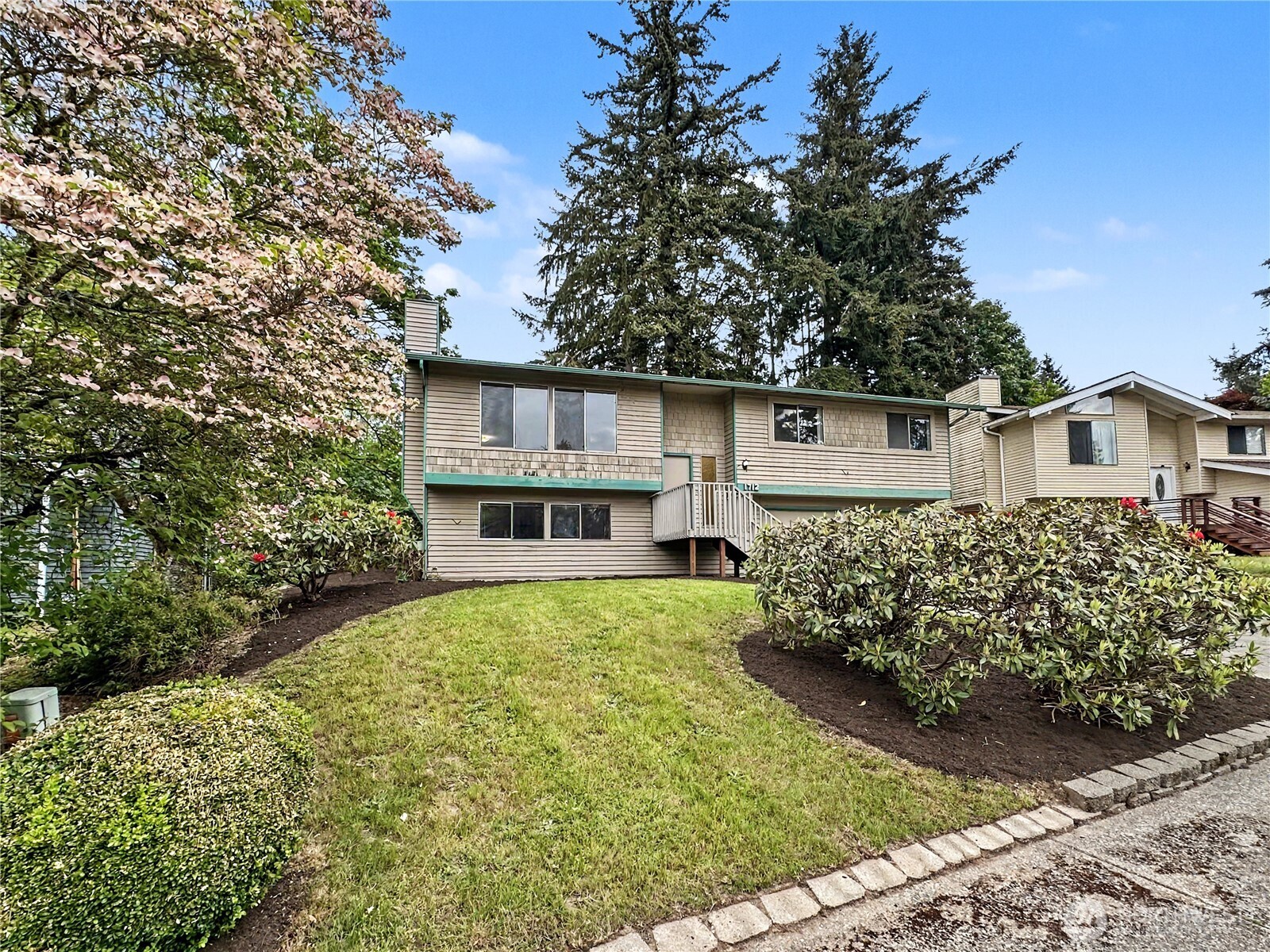 1712 Olympia Avenue SE Renton WA 98058