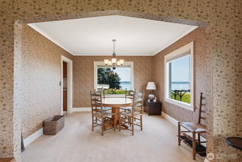 4436 Seahurst Everett WA 98203