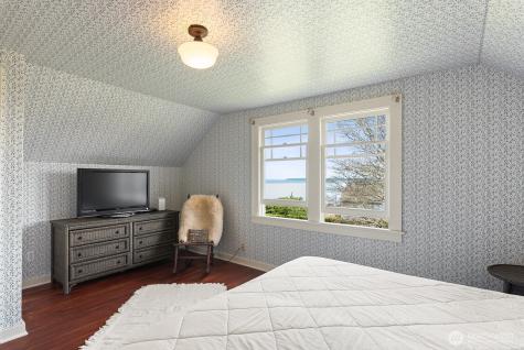 4436 Seahurst Everett WA 98203
