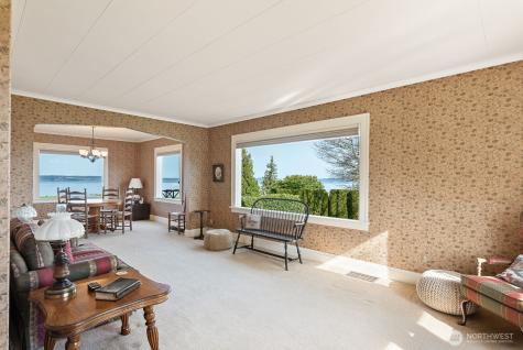 4436 Seahurst Everett WA 98203