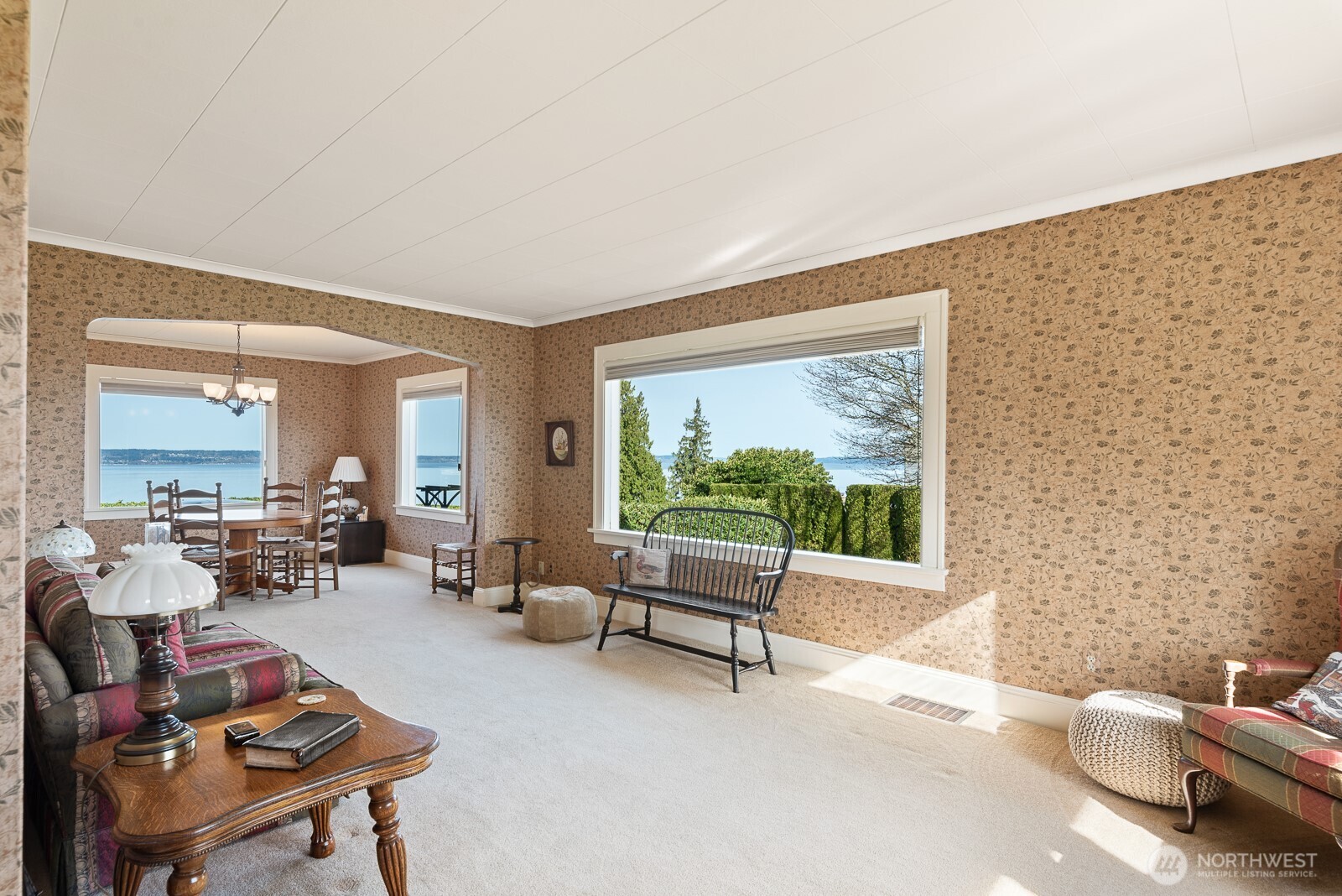 4436 Seahurst Everett WA 98203