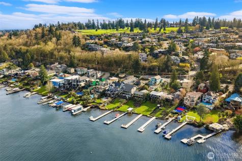 8772 Sand Point Way NE Seattle WA 98115