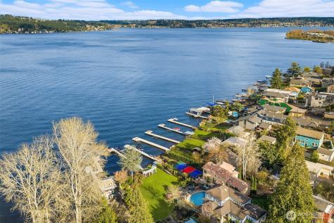 8772 Sand Point Way NE Seattle WA 98115