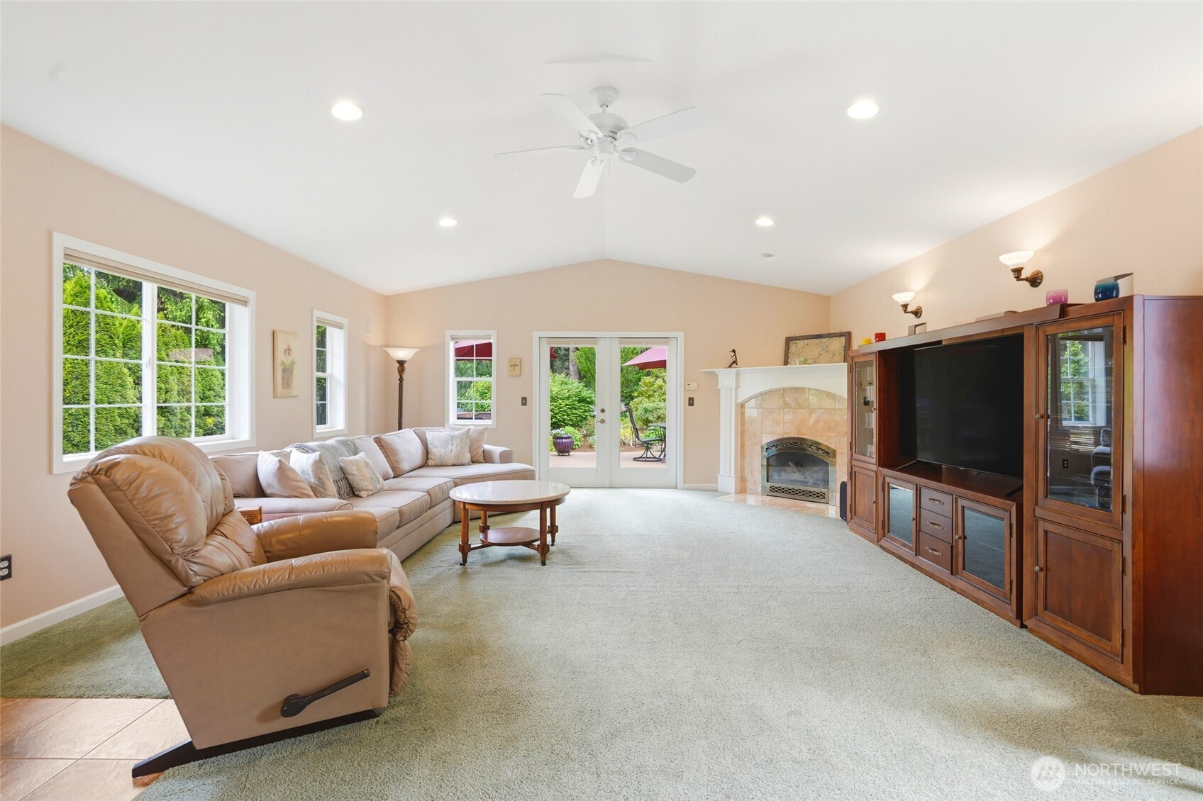 236 SW 166th Place Normandy Park WA 98166