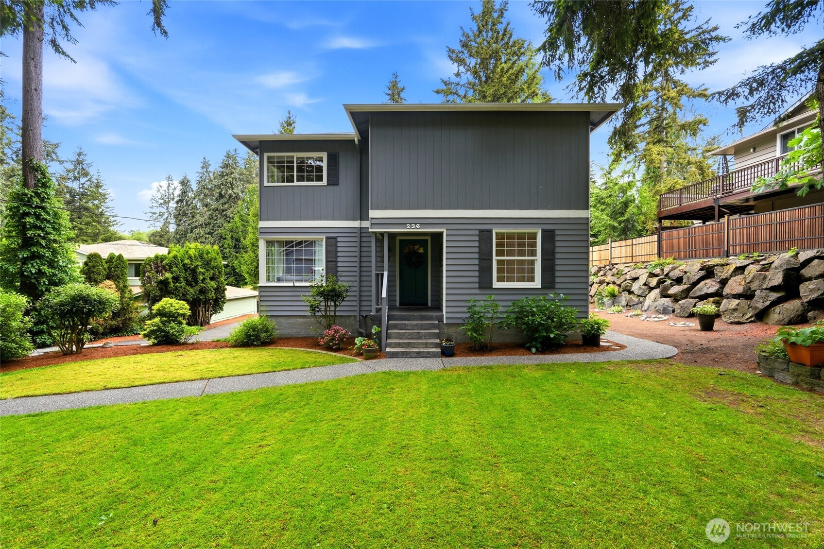 236 SW 166th Place Normandy Park WA 98166