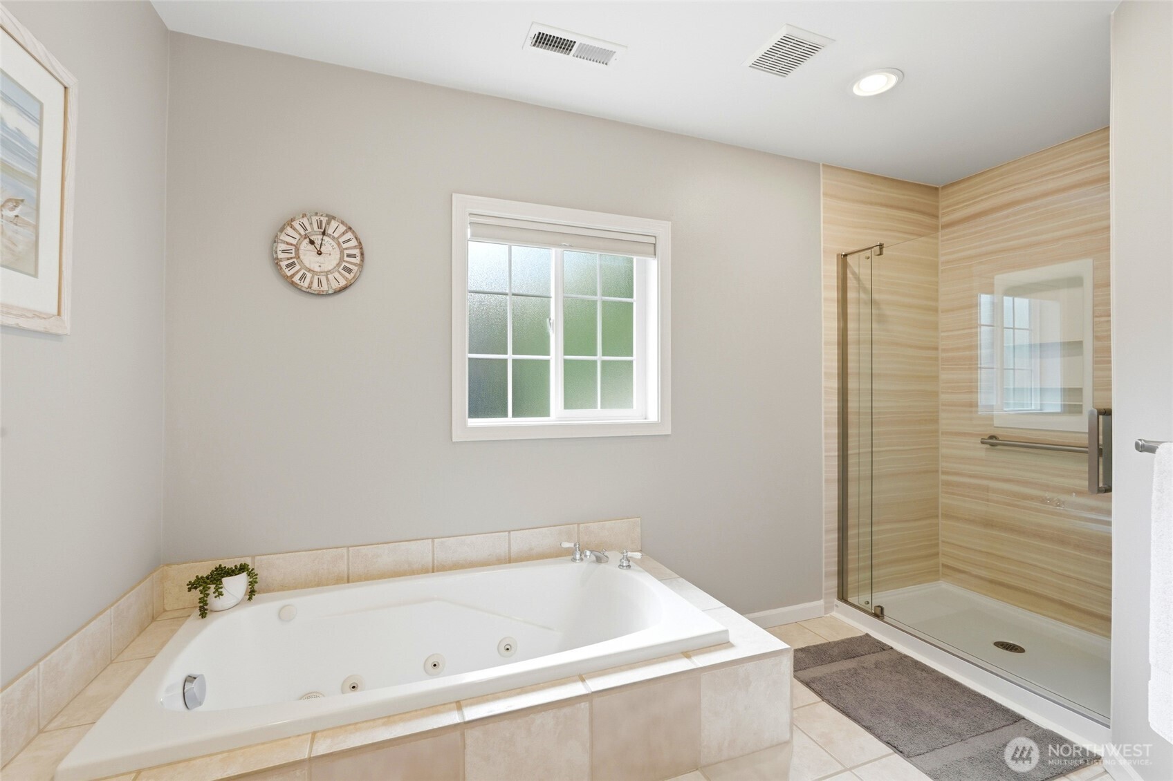 236 SW 166th Place Normandy Park WA 98166