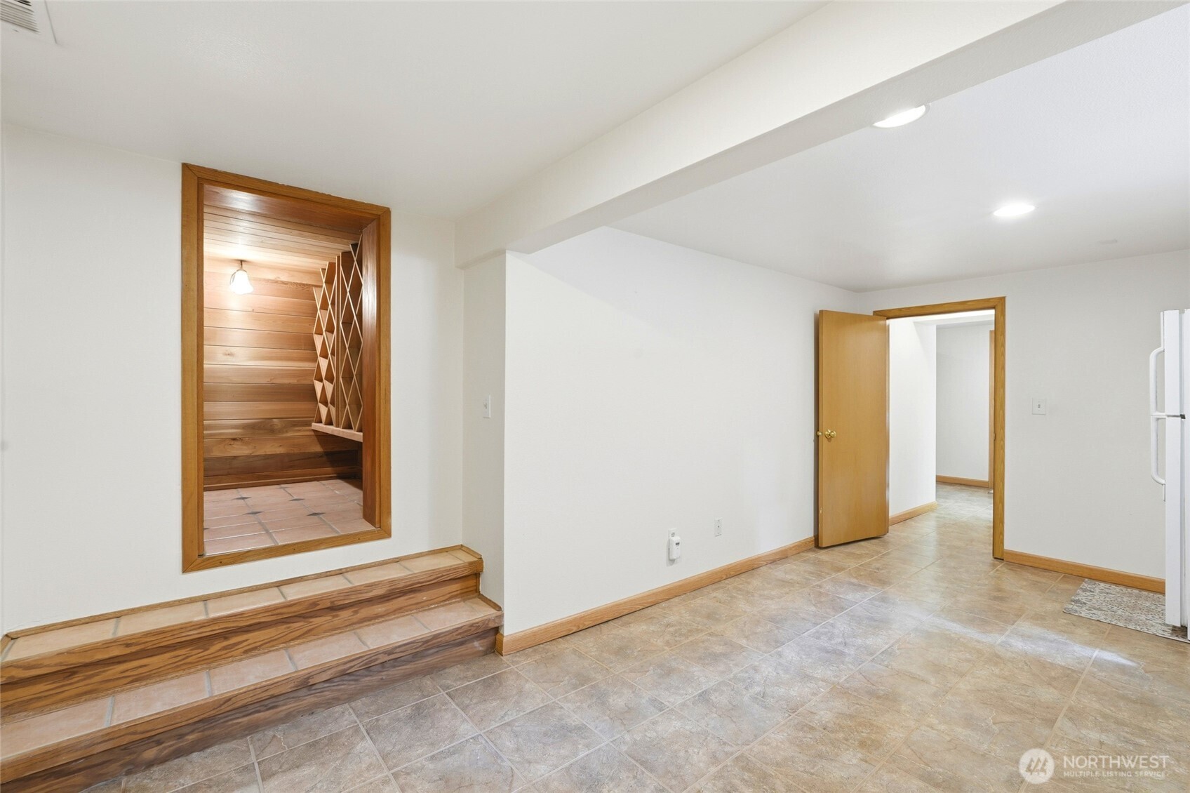 236 SW 166th Place Normandy Park WA 98166