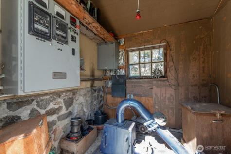 882 Lower Joe Creek Road Manson WA 98831