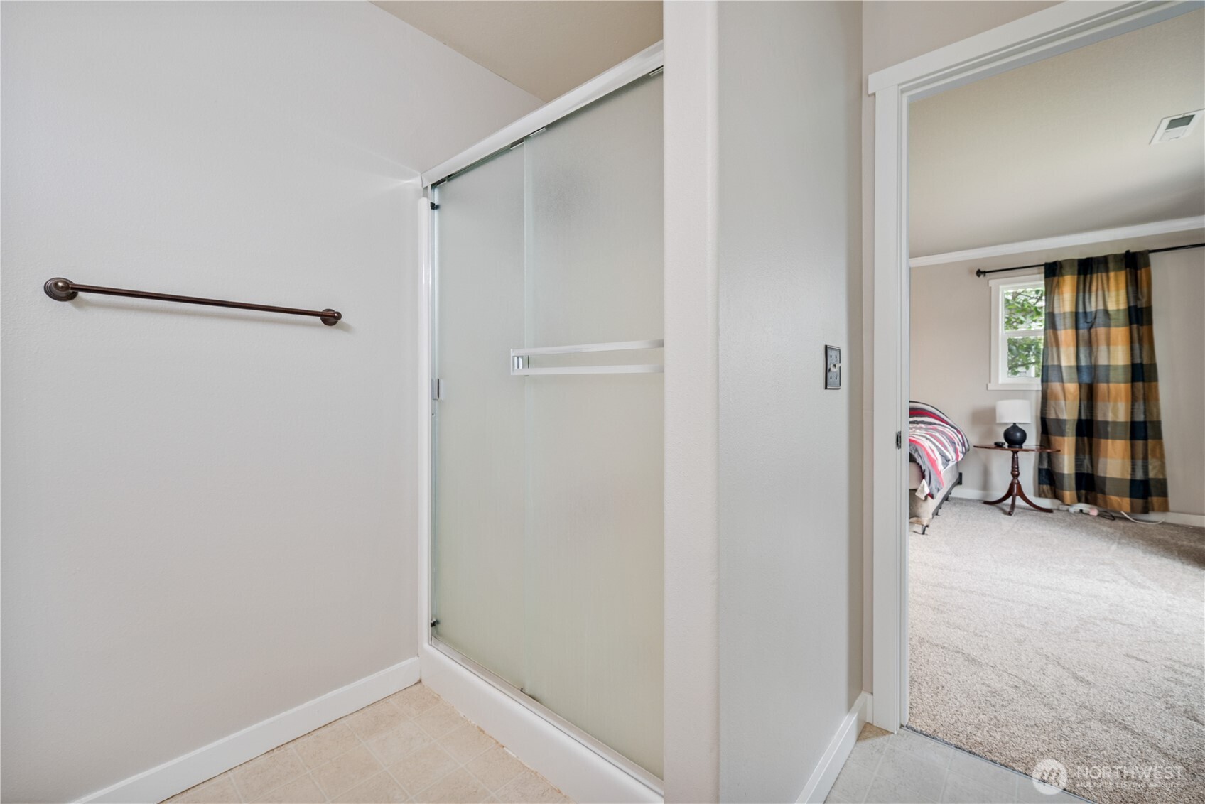 1828 Schneiter Drive Longview WA 98632