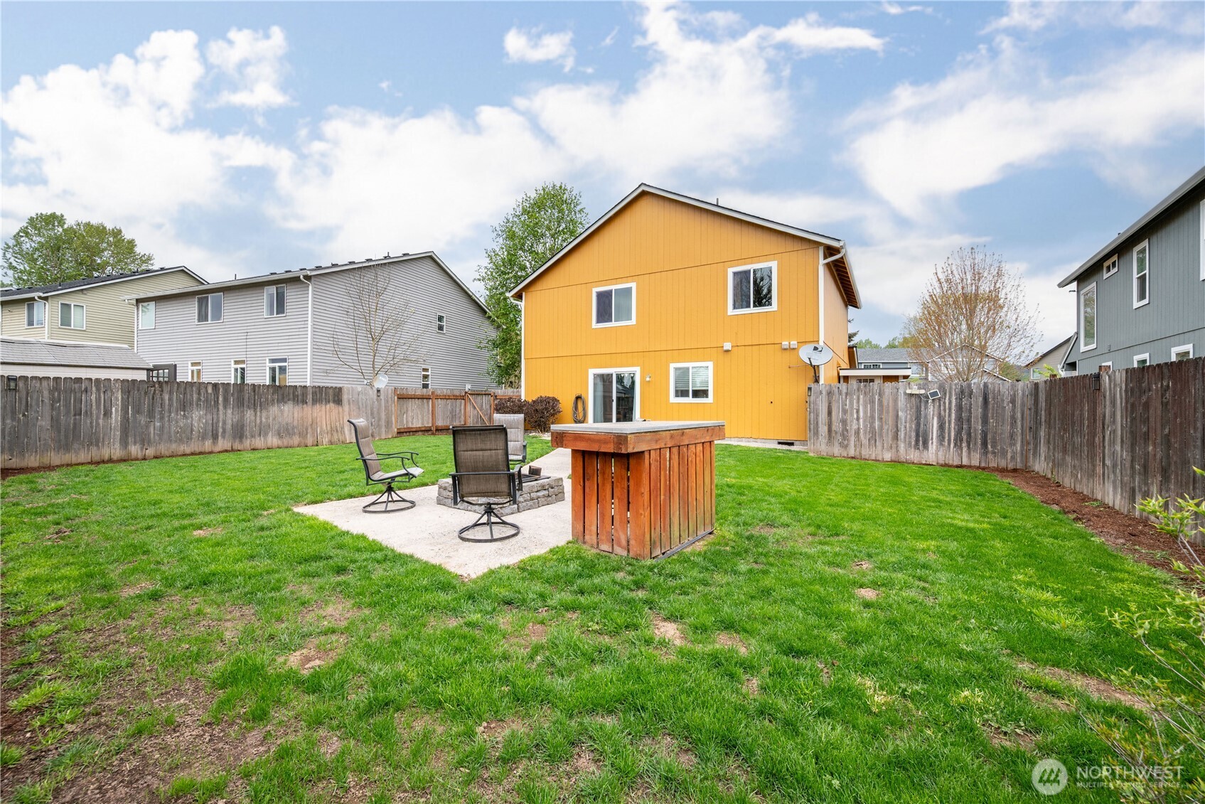 1828 Schneiter Drive Longview WA 98632