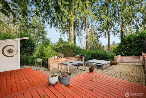 1209 S 10th Street Mount Vernon WA 98274