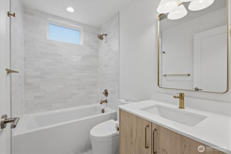 805 NW 63rd Street Seattle WA 98107