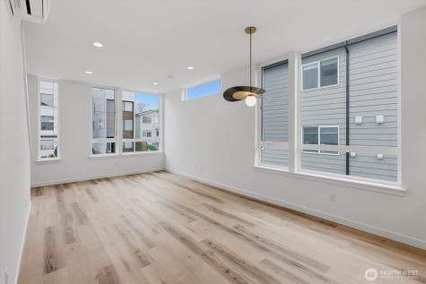805 NW 63rd Street Seattle WA 98107