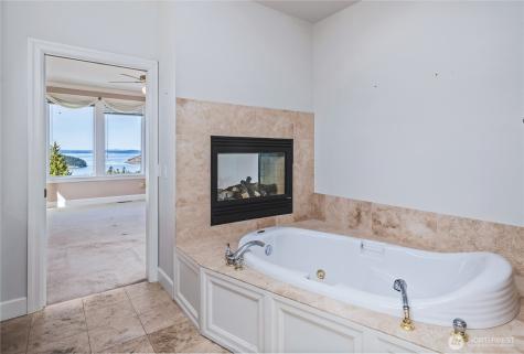 4116 Marine Heights Way Anacortes WA 98221