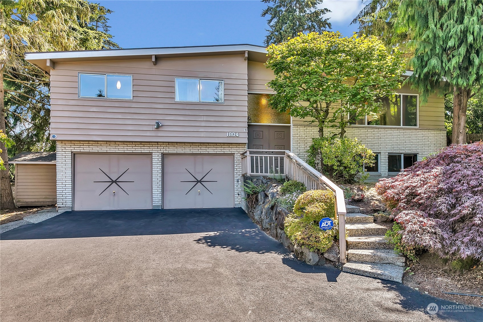 1804 Sw 166th Place Burien WA 98166