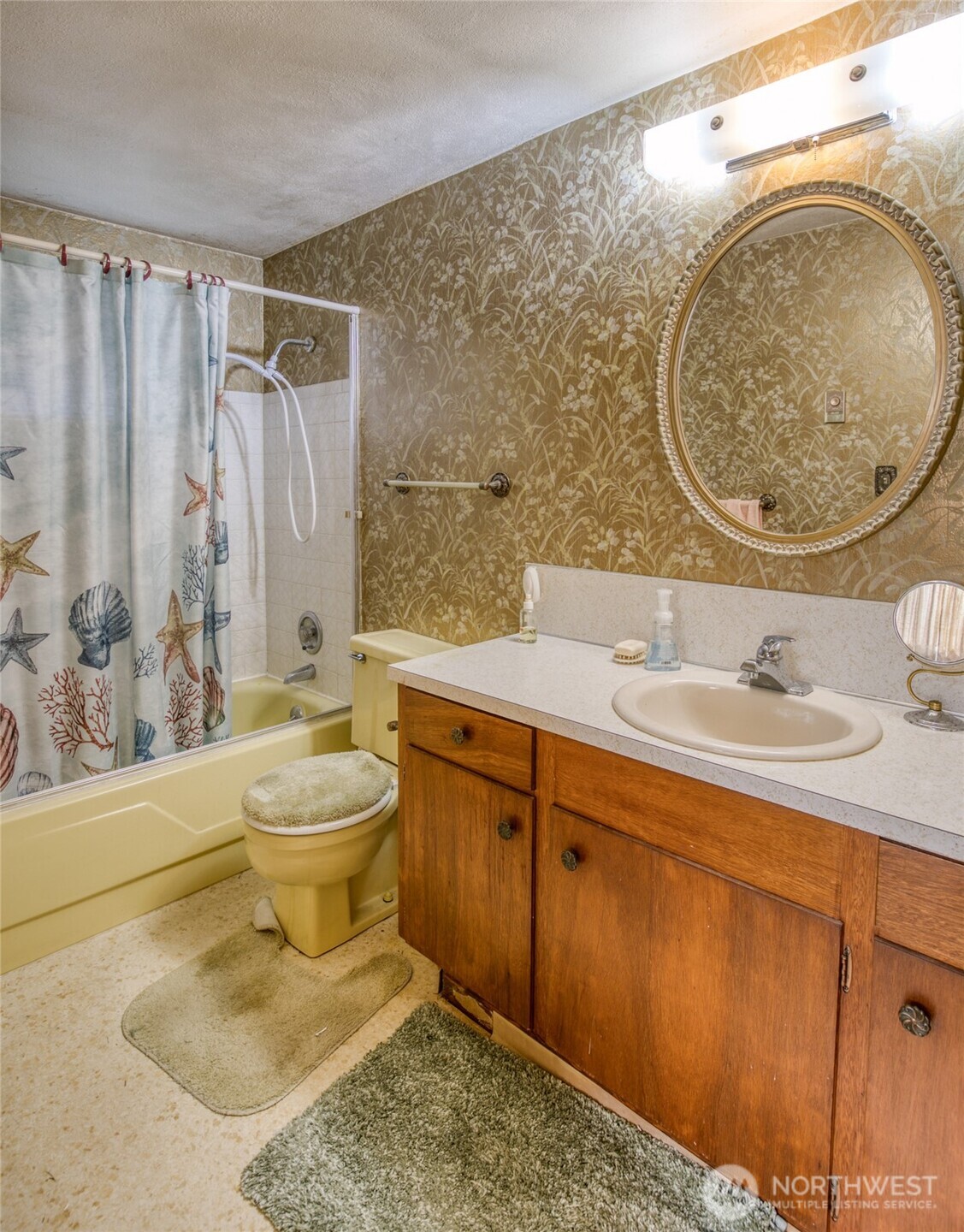 483 Dolphin Avenue NE Ocean Shores WA 98569