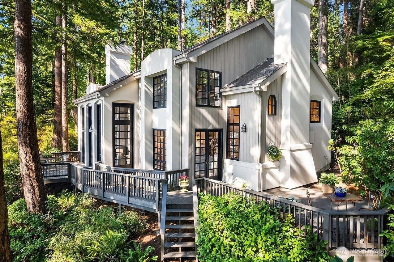 16818 Marine Drive Stanwood WA 98292