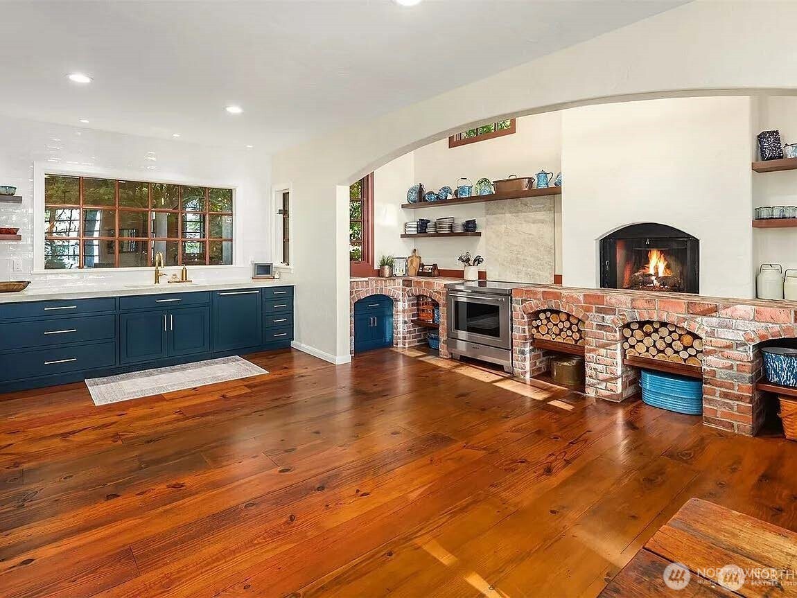 16818 Marine Drive Stanwood WA 98292