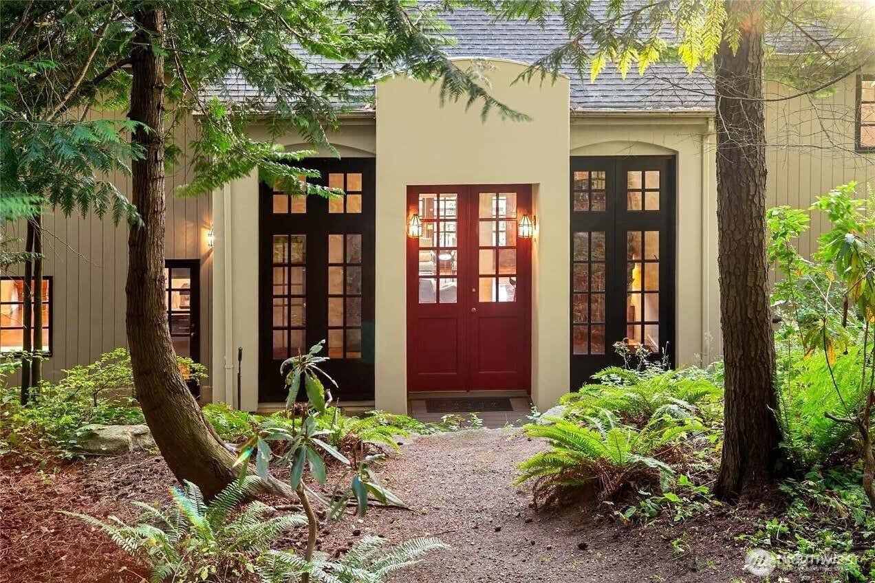 16818 Marine Drive Stanwood WA 98292