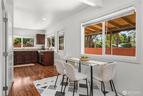 516 Pelly Avenue N Renton WA 98057