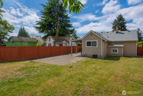 516 Pelly Avenue N Renton WA 98057