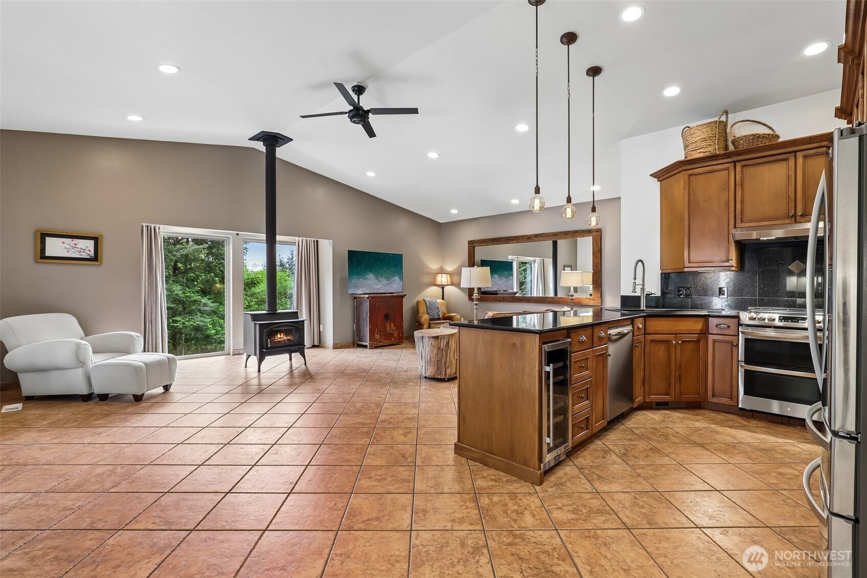 873 Mountain View Road Kalama WA 98625